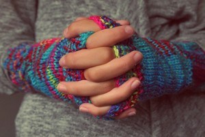 How Mesa Acupuncture can Relieve Cold Hands and Feet this Winter